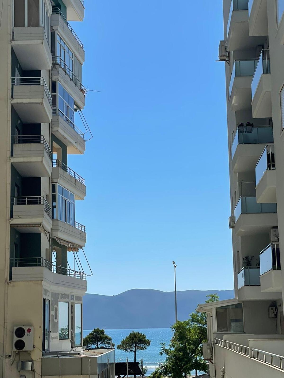 Hotel Patio Vlorë Exteriör bild